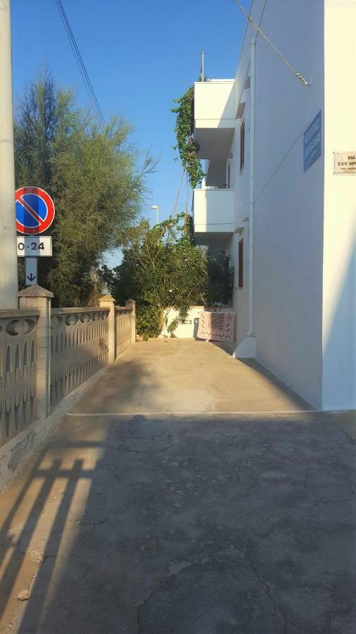 Appartamento Casa di Irene Torre Pali Esterno foto